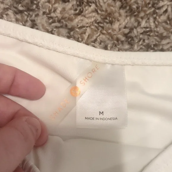 Shade & Shore white ribbed sleeveless cutout one piece swimsuit - Picture 6 of 9